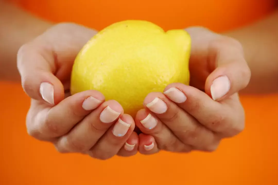 limão para rejuvenescimento da pele